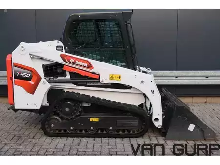 Kolové nakladače 2023 Bobcat T 450 | 2023 | 90h (12)