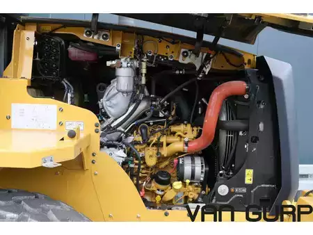 Kolové nakladače 2023 Caterpillar 910 High Lift | 2023 | 40km/h | BSS | 38h (12)