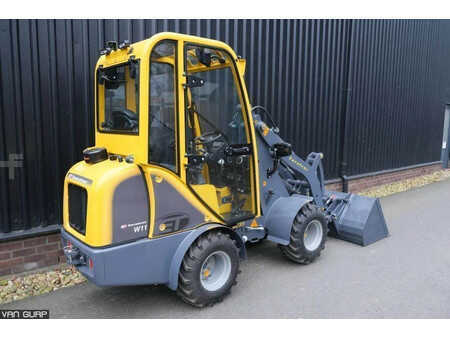 Kolové nakladače 2024 Eurotrac W11-C (2)