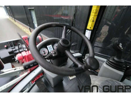 Cargadoras de ruedas 2022 Yanmar V80 / Terex Tl80 / Schaeff TL80 | 2022 | 318h (19)