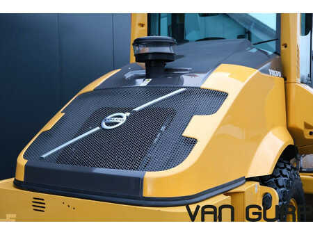 Single drum compactors 2023 Volvo SD75B Roller | 2023 | 176h | SD 75 B (10)