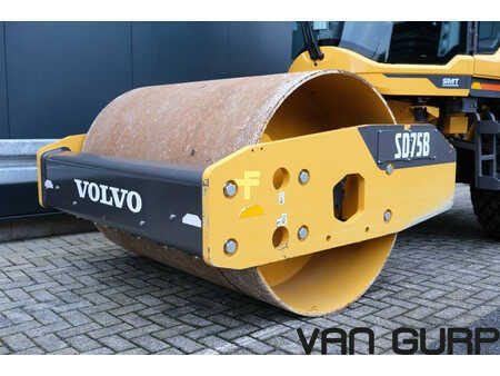 Single drum compactors 2023 Volvo SD75B Roller | 2023 | 176h | SD 75 B (21)