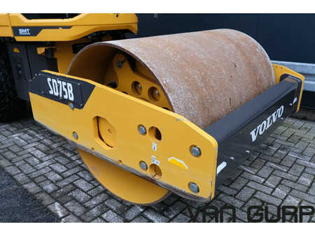 Single drum compactors 2023 Volvo SD75B Roller | 2023 | 176h | SD 75 B (8)