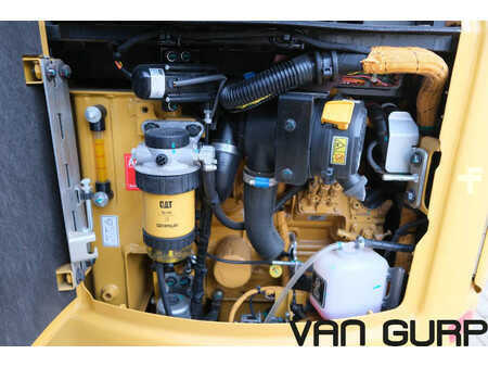 Mini kotrógép 2023 Caterpillar 301.8 excavator graafmachine bagger (16)