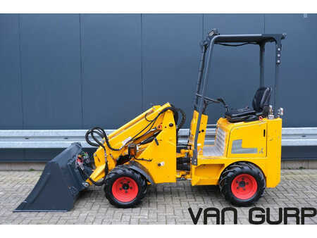 Hjullaster 2020 Knikmops KM100 TELE | 2020 | 765h (2)