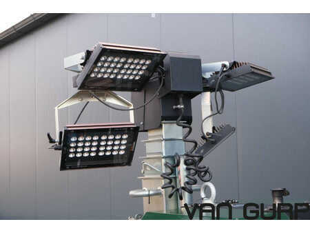 Pozostałe 2019 Generac V20 4x320W lichtmast light tower (7)
