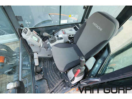 mini escavadeira 2022 Hitachi ZX 55 U-6 CLR | 2022 | 905h | A/C (15)