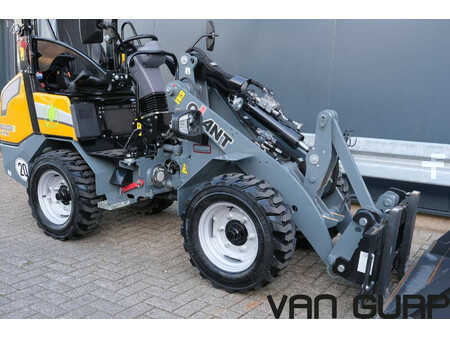Wheel Loaders 2024 Giant G2200E X-TRA 390Ah battery | 2024 (31)