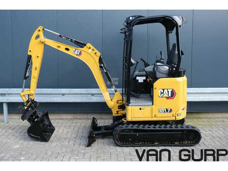 Mini kotrógép 2021 Caterpillar 301.7 CR 05A | 2021 | 677h | bagger excavator (18)