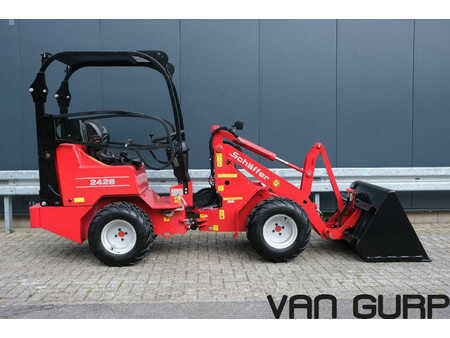 Compact Loaders 2017 Schäffer 2428 | Kenteken | 2017 | 768h (18)