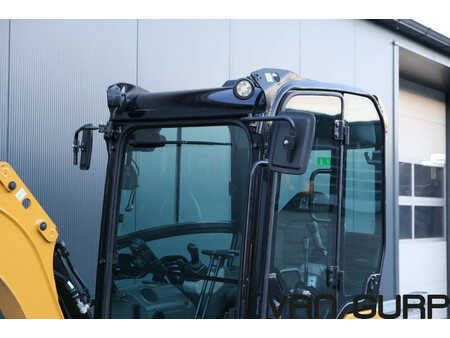 Mini kotrógép 2021 Caterpillar 301.8 | 2021 | 1090h | CW05 (13)
