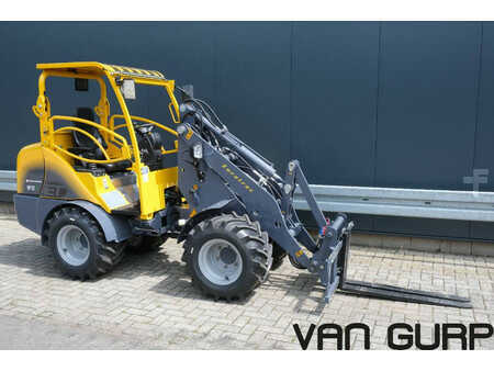 Carregadeira de rodas 2025 Eurotrac W12-S (16)