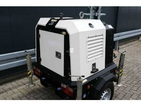 Miscelaneo 2020 GENERAC V20 4x320W lichtmast light tower (4)