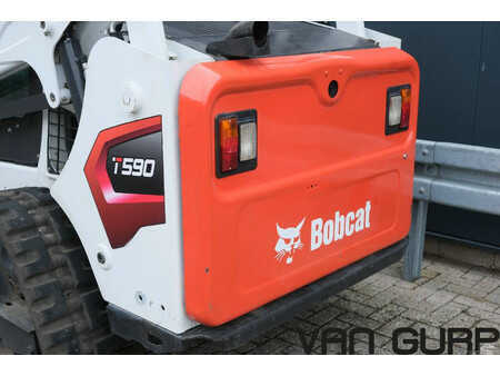 Nakládací pásová vozidla 2020 Bobcat T590 HF | 2020 | 831h (14)