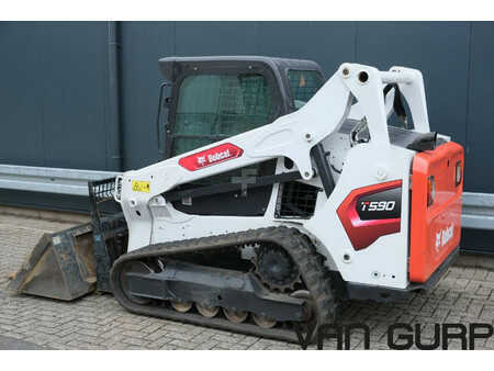 Nakládací pásová vozidla 2020 Bobcat T590 HF | 2020 | 831h (3)