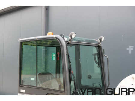 Minibagry 2023 Bobcat E19 | 2023 | 392h | (9)
