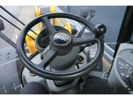 Chargeuse sur pneus 2023 JCB 409 | 2023 | 432h (4)