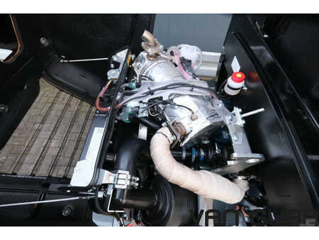 Cargadoras de ruedas 2025 Giant G 2700 X-tra HD+ | 2025 (11)