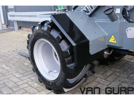 Cargadoras de ruedas 2025 Giant G 2700 X-tra HD+ | 2025 (18)