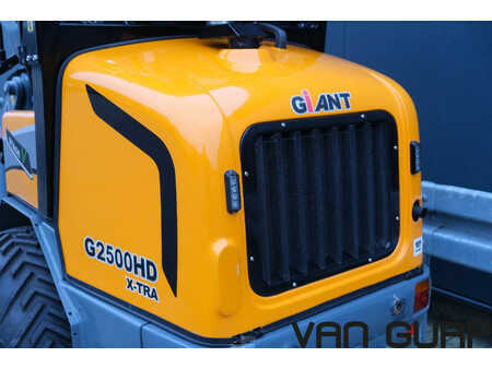 Cargadoras de ruedas 2023 Giant G2500 X-TRA HD | 2023 | 90h (12)
