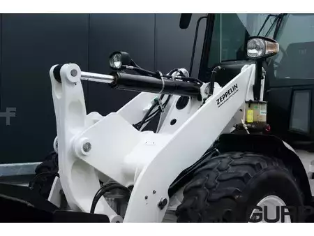 Radlader 2020 Caterpillar 908 | 2020 | 2599h (28)