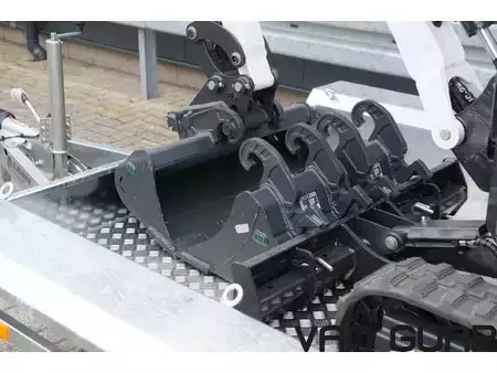 Minigraver 2025 Bobcat E 10z | Inclusief machinetransporter (12)