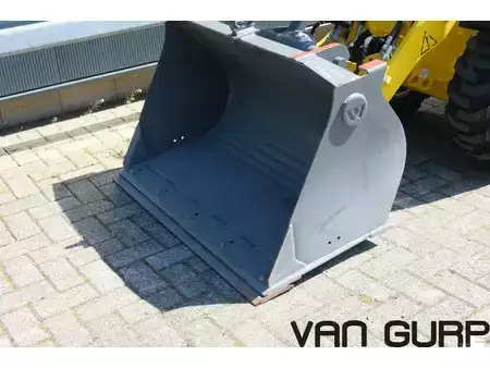 Pale Gommate 2025 Wacker Neuson WL 250 | Weidemann 1260 (2)