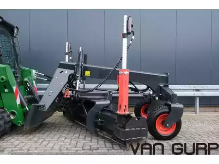 Telaketjukuormaajat 2020 Bobcat T 770 HIFLOW + Laser Grader 108 (274 cm) | A/C (19)