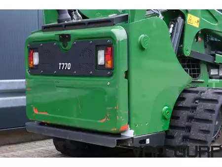 Telaketjukuormaajat 2020 Bobcat T 770 HIFLOW + Laser Grader 108 (274 cm) | A/C (22)