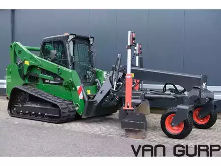 Telaketjukuormaajat 2020 Bobcat T 770 HIFLOW + Laser Grader 108 (274 cm) | A/C (26)