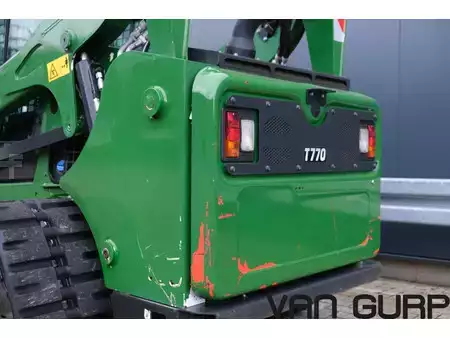 Telaketjukuormaajat 2020 Bobcat T 770 HIFLOW + Laser Grader 108 (274 cm) | A/C (32)