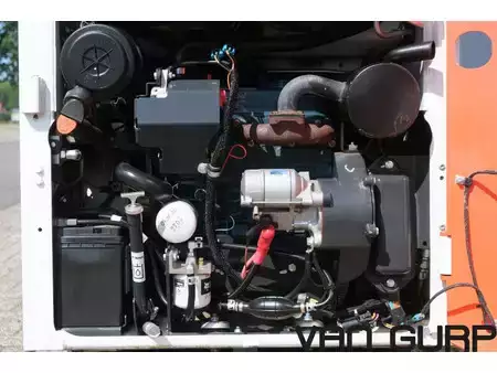 Chargeuse sur pneus 2023 Bobcat S 70 | 2023 | 137h (4)