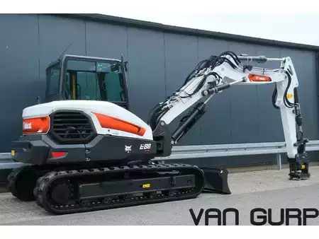Mini excavators 2022 Bobcat E 88 R2 | Verstellausleger (Wacker Neuson ET 90) (1)