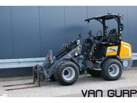 Wielladers 2024 Giant G 2500 X-Tra | 2024 | 465h (1)