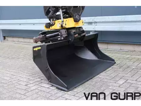 Mini excavators 2021 JCB C-2 | Engcon EC209 | full option | 2021 | 2430h (35)