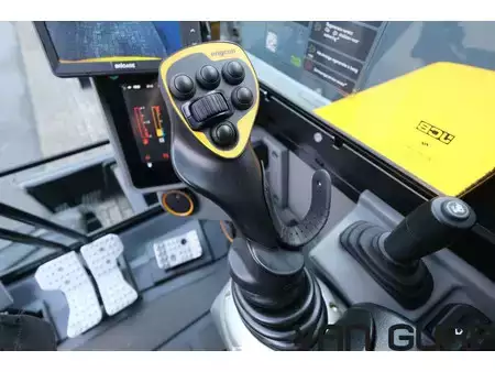 Mini excavators 2021 JCB C-2 | Engcon EC209 | full option | 2021 | 2430h (4)