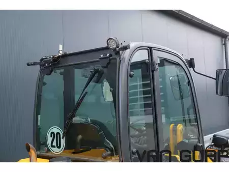 Valet de ferme  2024 Schäffer 2445 S | 2024 | 402h | (13)