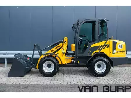 Valet de ferme  2024 Schäffer 2445 S | 2024 | 402h | (2)