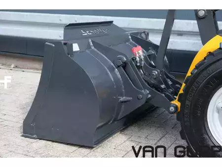 Valet de ferme  2024 Schäffer 2445 S | 2024 | 402h | (8)