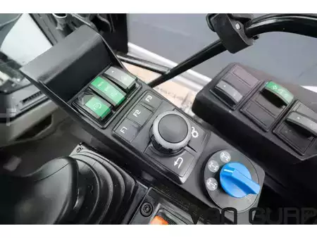 Ładowarki kołowe 2022 Kramer KL 70.8 | 40kmh ( v.g.l. Volvo L60H, WL 95, 9580) (33)