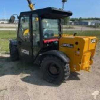 Miscelaneo 2023 JCB 505-20 TC (1)