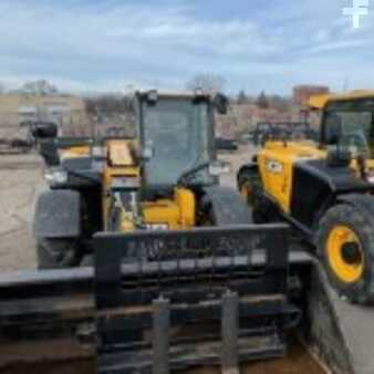 Miscelaneo 2021 JCB 525-60 (5)