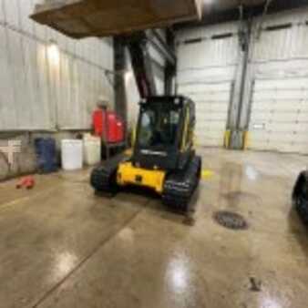 Miscelaneo 2018 JCB 3TS-8T (1)