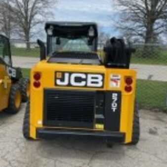 Cargadores compactas 2022 JCB 270T (1)