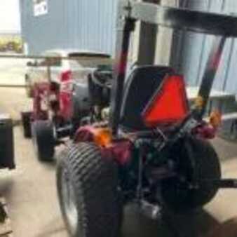 Other 2013 Mahindra MAX 25 (4)