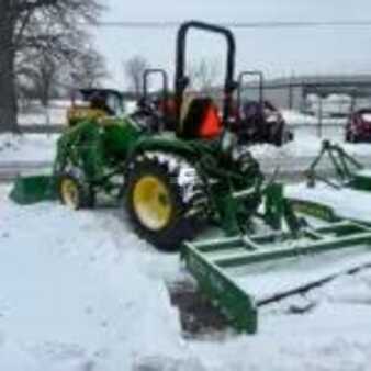 Misceláneos 2023 John Deere 3039 (4)