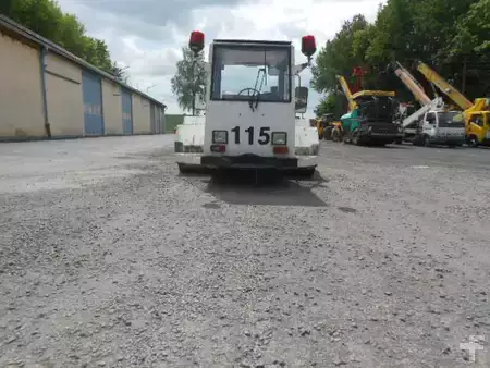 Kabelgraafmachines 1992 [div] Flugzeugschlepper MAN AM110 (7)