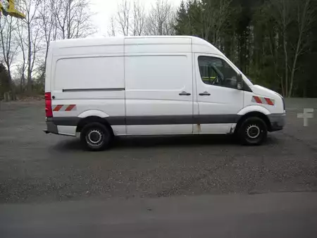 Náklaďák 2012 [div] VW Crafter 2EKE2 Werkstatt Ausbau Sortimo (4)