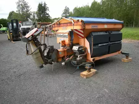 Spargisabbia 2004 Schmidt Streuer  Mitos SST20-18 VAXN  für Unimog (4)