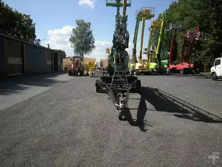 Gru a Montaggio Rapido 2023 Uperio Hochbaukran  Optimum 140 (3)